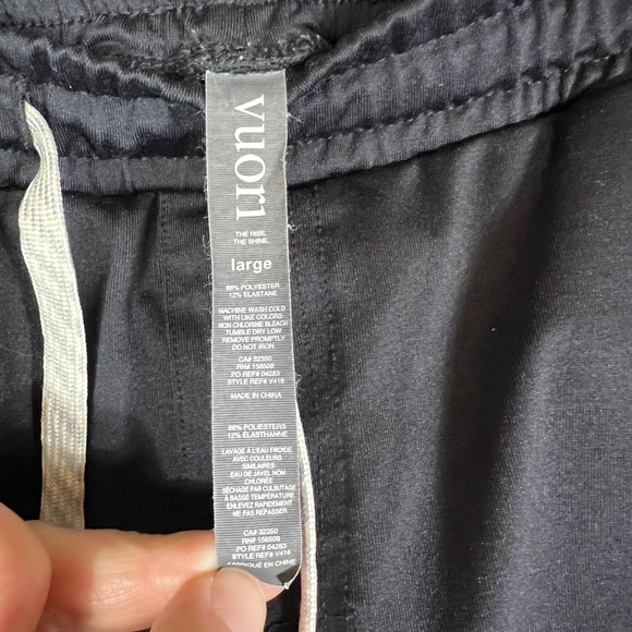 Vuori L Sunday Performance Joggers Black V416 Stretch Training Pants Athleisure - Picture 6 of 7